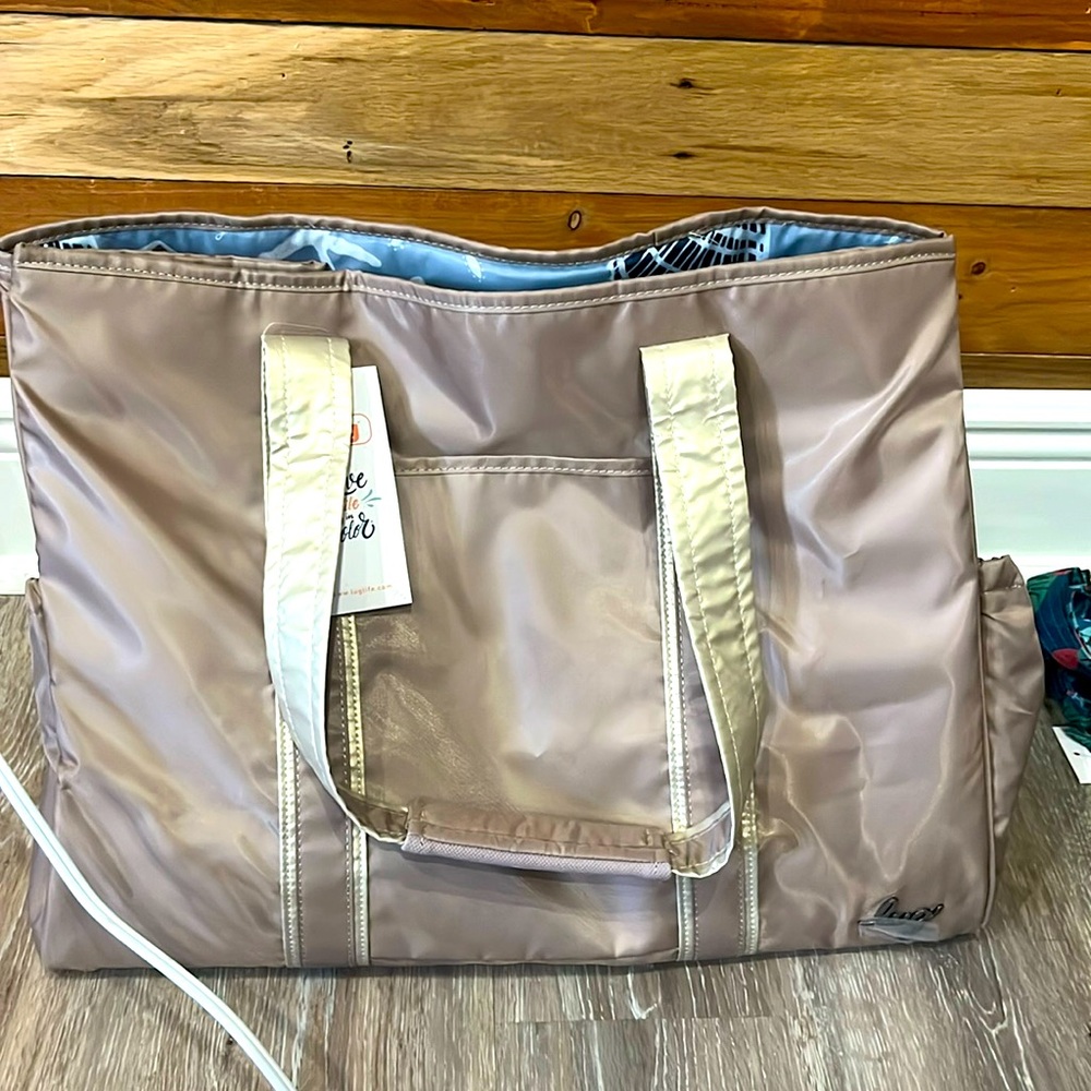 Nwt rover xl LUG